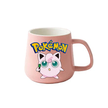 Lade das Bild in den Galerie-Viewer, Pokemon Keramik Tasse im Gengar, Relaxo, Mew oder Pikachu Look (400ml)
