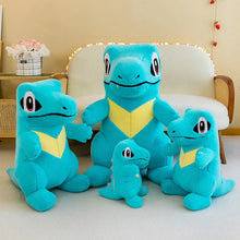 Lade das Bild in den Galerie-Viewer, XXL Totodile Karnimani Plüsch Pokemon (ca. 30cm oder 45cm)
