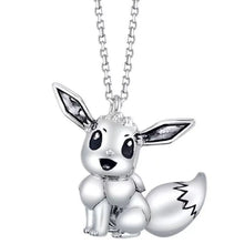Cargue la imagen en el visor de la galería, compre elegantes collares de Pokémon en oro o plata.