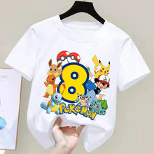 Lade das Bild in den Galerie-Viewer, Niedliches Pokemon Kinder T-Shirt mit Alter Jahreszahl für Feier, Kindergeburtstag etc.
