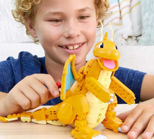 Lade das Bild in den Galerie-Viewer, Mega Construx Pokémon Dragonite Spielzeug Baustein Set - 388 Klemm-Bausteine
