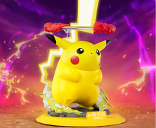 Lade das Bild in den Galerie-Viewer, Pokemon Dynamax Pikachu oder Gengar Figur
