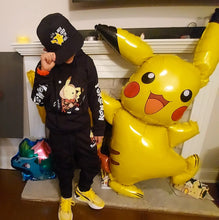 Lade das Bild in den Galerie-Viewer, XXL Pikachu Ballon (130cm) für Feier, Geburtstag Deko etc.
