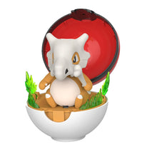 Lade das Bild in den Galerie-Viewer, Pokemon Figuren im Pokeball - 12 Pokemon zur Wahl
