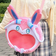 Lade das Bild in den Galerie-Viewer, Stylishe Feelinara Sylveon Anime Tasche
