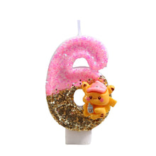 Lade das Bild in den Galerie-Viewer, Pinke Pikachu Glitter Kerze mit Jahreszahl für tolle Geburtstage

