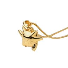 Cargue la imagen en el visor de la galería, compre elegantes collares de Pokémon en oro o plata.