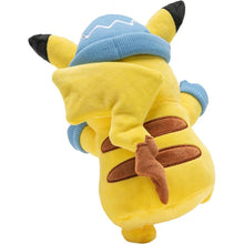 Lade das Bild in den Galerie-Viewer, Kuscheliger Pikachu mit Mütze und Handschuhen Plüschtier (ca. 20cm)
