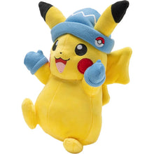 Lade das Bild in den Galerie-Viewer, Kuscheliger Pikachu mit Mütze und Handschuhen Plüschtier (ca. 20cm)
