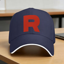 Lade das Bild in den Galerie-Viewer, Team Rocket Baseball Cap für den Sommer

