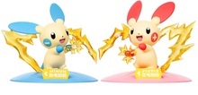 Lade das Bild in den Galerie-Viewer, Plusle und Minun Pokemon Figuren im Set (2 Figuren)
