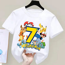 Lade das Bild in den Galerie-Viewer, Niedliches Pokemon Kinder T-Shirt mit Alter Jahreszahl für Feier, Kindergeburtstag etc.
