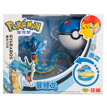 Lade das Bild in den Galerie-Viewer, Pokemon Spielzeug - Großer Pokeball mit Pokemon Figur zum spielen oder sammeln
