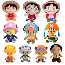 Lade das Bild in den Galerie-Viewer, One Piece Kuscheltiere (ca. 14-20cm)
