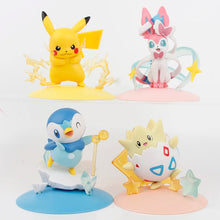 Lade das Bild in den Galerie-Viewer, 4 Stk. Pokemon Figuren Set mit Pikachu, Feelinra Sylveon, Togepi und Piplup (8-10cm)
