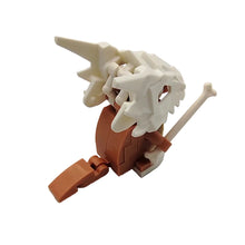 Lade das Bild in den Galerie-Viewer, Tragosso Cubone Klemm-Baustein Figur (ca. 6x5x3cm)

