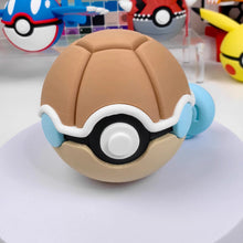 Lade das Bild in den Galerie-Viewer, Premium Pokeball in vielen Motiven Glumanda Charmander, Schiggy Squirtle, Bisasam Bulbasaur, Glurak uvm.
