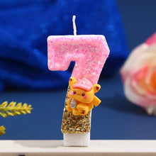 Lade das Bild in den Galerie-Viewer, Pinke Pikachu Glitter Kerze mit Jahreszahl für tolle Geburtstage
