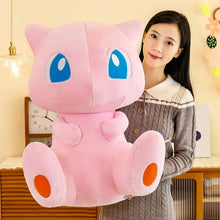 Lade das Bild in den Galerie-Viewer, XXL Mew Plüsch Pokemon (ca. 35-70cm)
