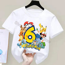 Lade das Bild in den Galerie-Viewer, Niedliches Pokemon Kinder T-Shirt mit Alter Jahreszahl für Feier, Kindergeburtstag etc.
