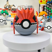 Lade das Bild in den Galerie-Viewer, Premium Pokeball im Groudon, Rayquaza oder Kyogre Look Poké Ball
