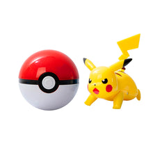 Lade das Bild in den Galerie-Viewer, Pokemon Spielzeug - Großer Pokeball mit Pokemon Figur zum spielen oder sammeln
