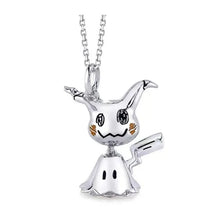 Cargue la imagen en el visor de la galería, compre elegantes collares de Pokémon en oro o plata.