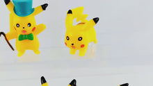 Laden und Abspielen von Videos im Galerie-Viewer, 18 Stk. Pikachu Figuren (ca. 4cm)
