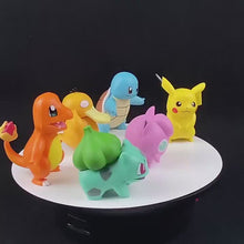 Cargue y reproduzca videos en el visor de la galería Juego de 6 figuras de Pokémon: Pikachu, Jigglypuff, Squirtle, Bulbasaur, Enton y Charmander