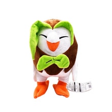 Cargue la imagen en el visor de la galería, compre el peluche de Pokemon Arboretoss / Dartrix (aprox.23 cm)