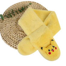 Cargue la imagen en el visor de la galería, compre una bufanda de invierno esponjosa de Pokemon Pikachu para niños