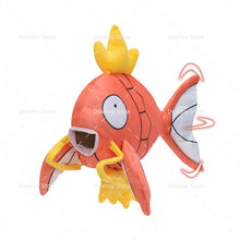 Cargue la imagen en el visor de la galería, compre la figura de peluche Pokémon Magikarp Magikarp, aproximadamente 25 cm