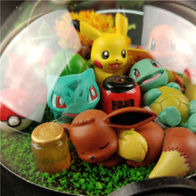 Cargue la imagen en el visor de la galería, compre Big Pokeball con figura de Pokémon