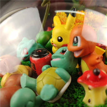 Cargue la imagen en el visor de la galería, compre Big Pokeball con figura de Pokémon
