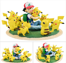 Carga la imagen en el visor de la galería, compra el conjunto de figuras de Pikachu y Ash Ketchum (aprox. 6-8 cm)