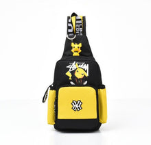 Cargue la imagen en el visor de la galería, compre el bolso de hombro de Pokemon, bandolera unisex, diferentes colores