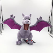 Carga la imagen en el visor de la galería, compra Pokémon de peluche Aerodactyl (aprox. 20 cm)