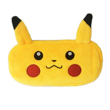 Carga la imagen en el visor de la galería, compra el estuche de lápices Pokemon Pikachu
