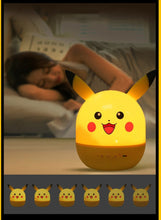 Carga la imagen en el visor de la galería, compra la lámpara del proyector del cielo estrellado de Pokémon Pikachu