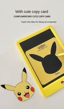 Cargue la imagen en el visor de la galería, compre un tablero de escritura de Pokémon con el diseño de Pikachu con tableros de copia de Pokémon