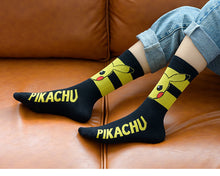 Chargez l'image dans la visionneuse de la galerie, achetez des chaussettes élégantes Pokemon Pikachu