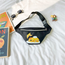 Lade das Bild in den Galerie-Viewer, Kleine Pokemon oder Pikachu Umhängetasche für Kinder kaufen
